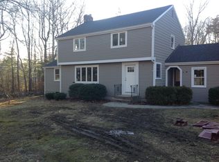 381 Circuit St, Norwell, MA 02061