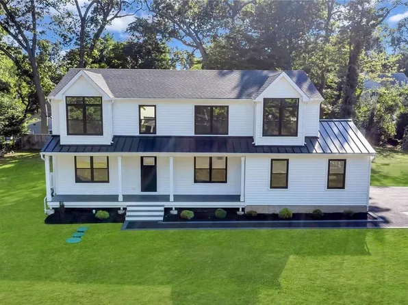 34 Huyler Road, Setauket, NY 11733