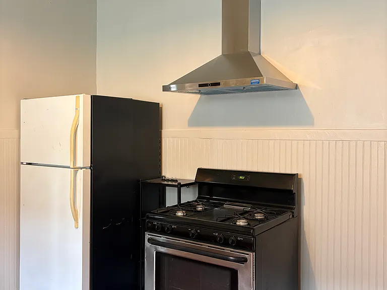 1813 Lowerline St — Photo 18