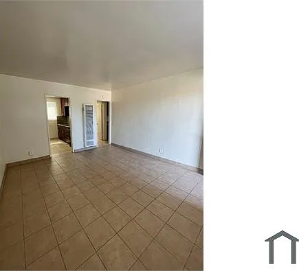 4020 Logan Ave #4020 — Photo 6