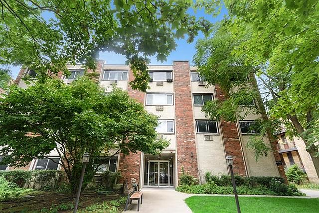 1st image of 1234 Elmwood Ave APT 4D