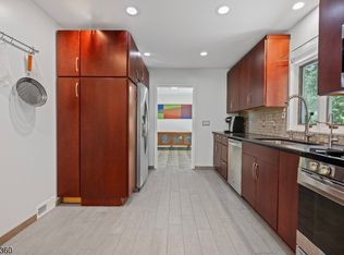 18 Aspen Rd, West Orange Twp., NJ 07052
