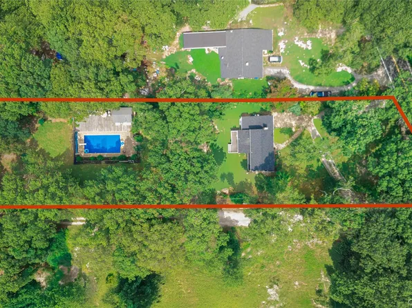 234 Pine Road, Coram, NY 11727