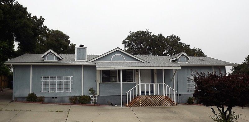 1st image of 252 Chaparral Ln