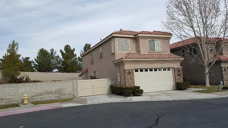 1st image of 17820 Avenida De Sonoma