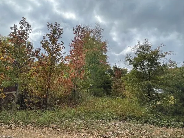321 Westview Rd, Gibsonville, NC 27249