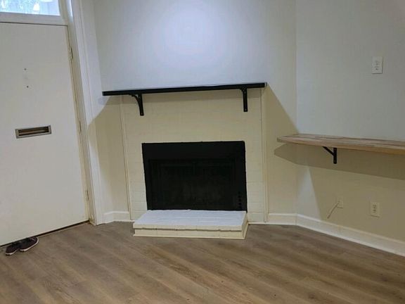 3rd image of 101 E Gaston St APT 11B