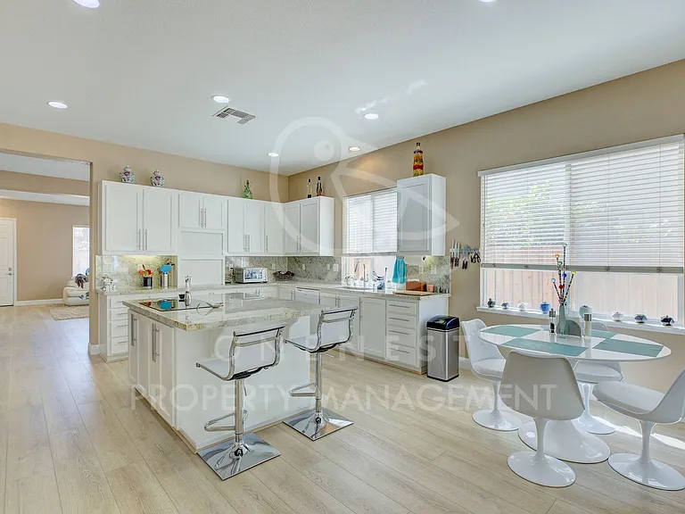 1424 Alder Creek Ct — Photo 15