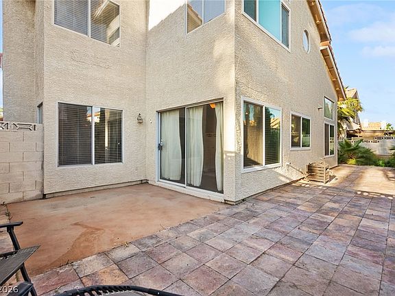 5th image of 8425 Luna Bay Ln