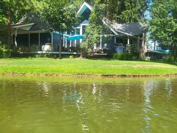 5892 W Harbor Dr, Coeur D Alene, ID 83814