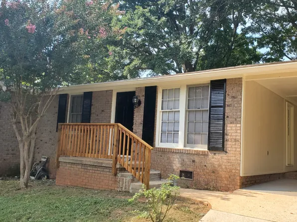 5006 Valley St, Oakwood, GA 30566