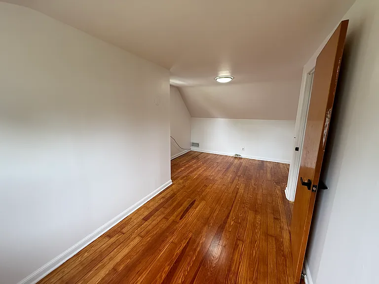 585 Mountainview Dr — Photo 21