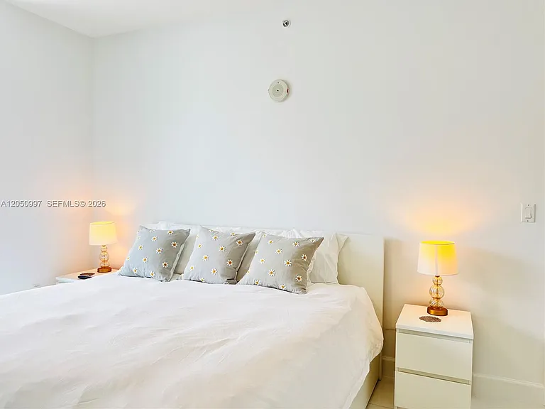 79 SW 12th St #1510 — Photo 35