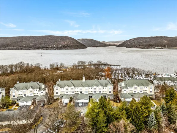 527 Viewpoint Terrace #527, Peekskill, NY 10566