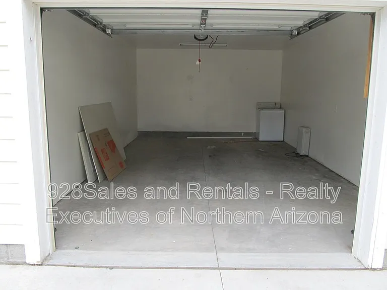 535 S Ernest St #FRONT — Photo 21