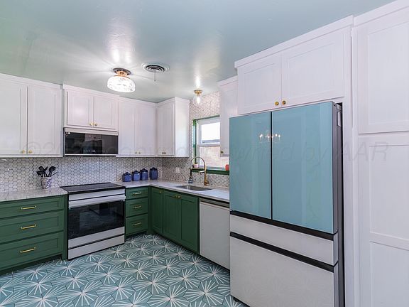 3rd image of 3714 Kingston Rd