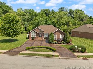 4304 Loriann Blvd, New Albany, IN 47150