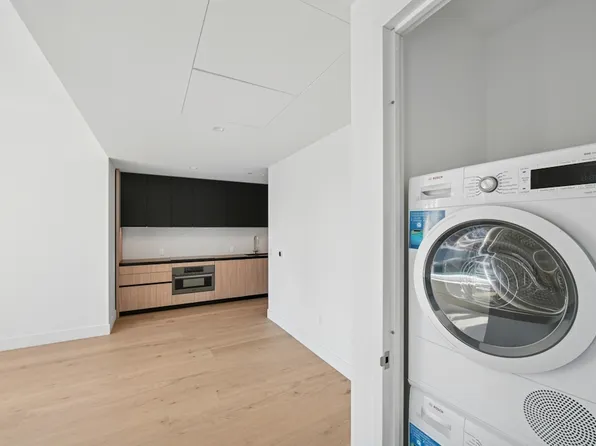 312 West 43rd Street image 7 of 35