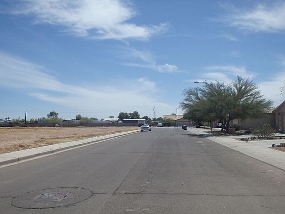 5th image of 819 W Saguaro St