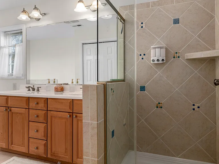 2219 E Pelican Dr — Photo 19