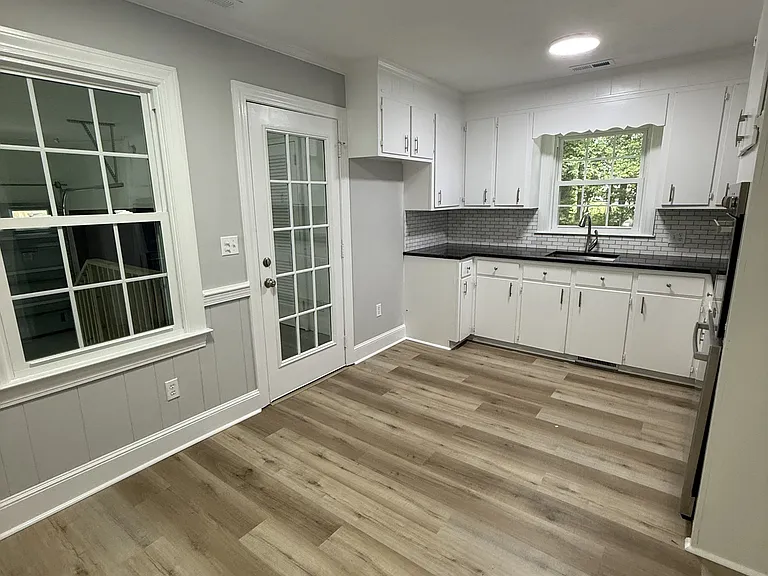 117 Greenwood Dr — Photo 3