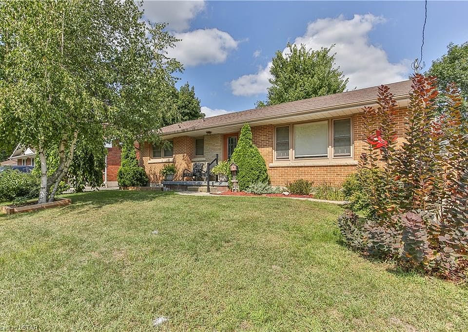 144 Lisgar Ave, Tillsonburg, ON N4G 3L7 MLS 40320760 Zillow