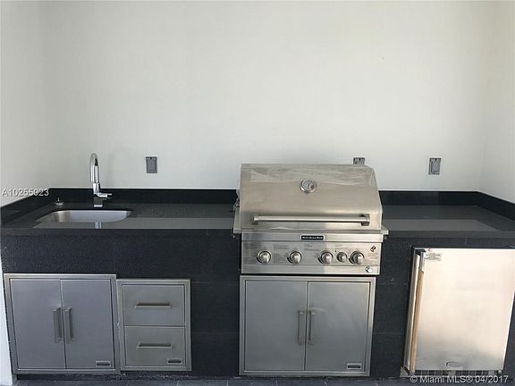5th image of 9183 NW 33rd St #000