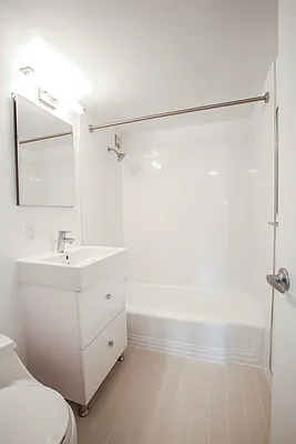 Rented by Stonehenge NYC LLC | media 8