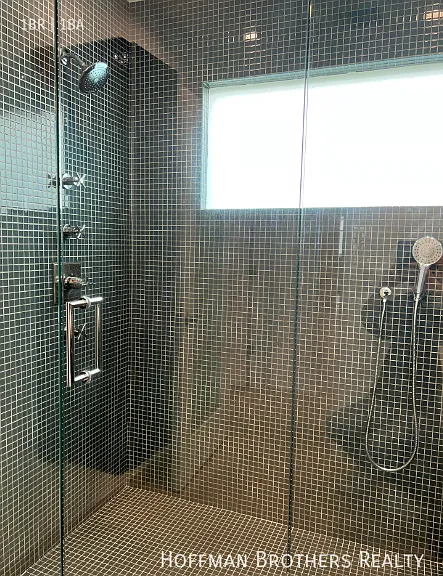 9100 Whitworth Dr #2 — Photo 12
