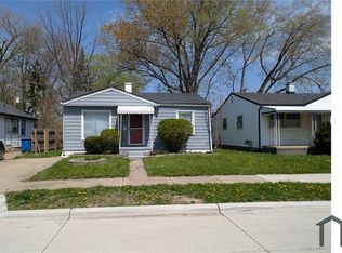 11331 Continental Ave, Warren, MI 48089
