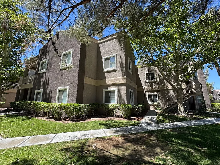 5250 S Rainbow Blvd #1005 — Photo 1