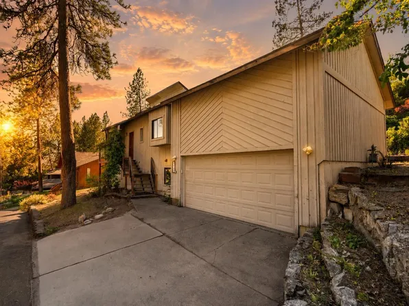 8027 E Elde Dr, Spokane, WA 99212