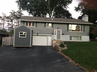 2414 9th Ave NW, Rochester, MN 55901