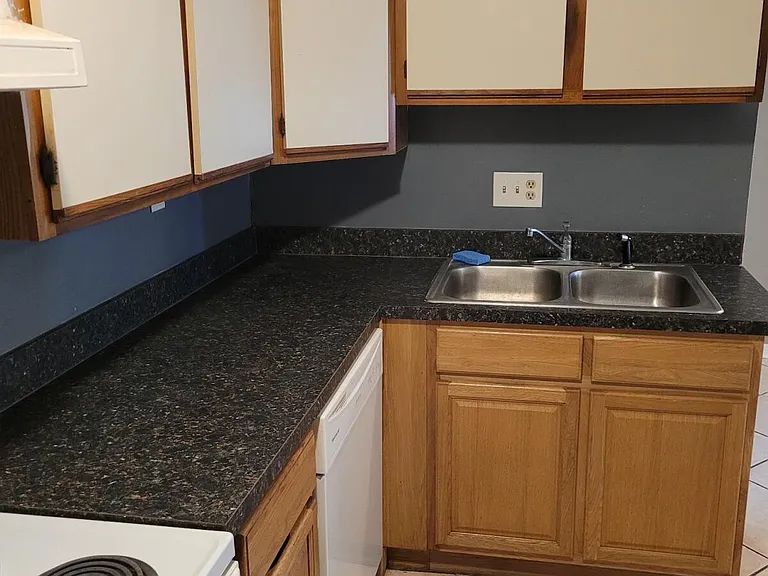 5770 Brannon Ave — Photo 2