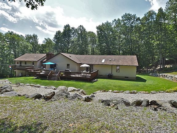 2nd image of 2 Logan Ln