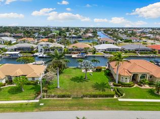 1540 Kingston Ct, Marco Island, FL 34145