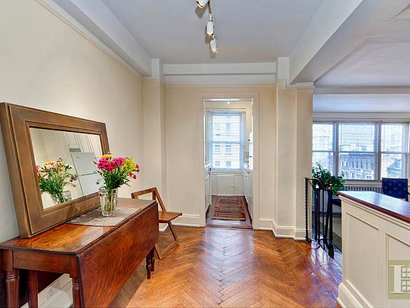 5th image of 336 W End Ave APT 6B