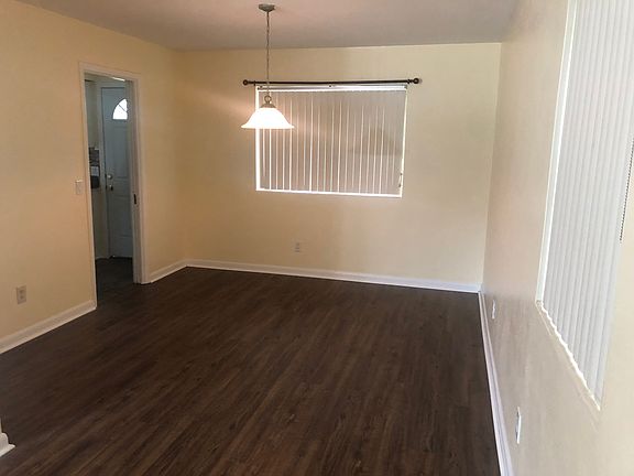 2nd image of 3940 Yarborough Dr