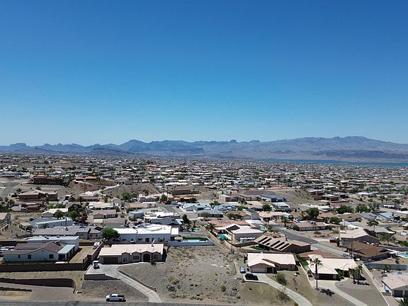 2nd image of 3600 Desert Garden Dr