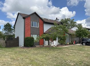 1632 Cayuga Ct, Grove City, OH 43123