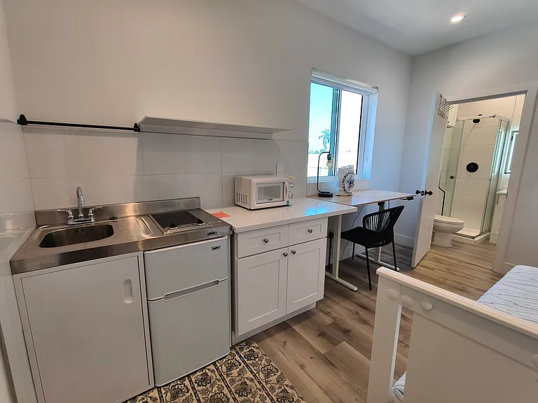 3020 S Normandie Ave #E3-2 — Photo 7