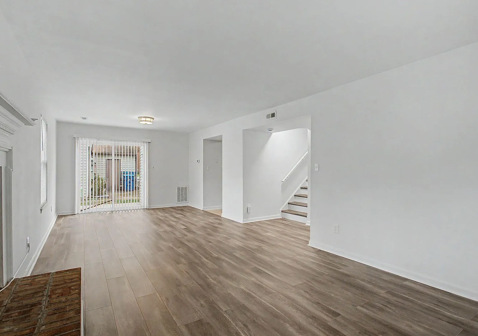 285 Merrimac Trail Unit 5 — Photo 3