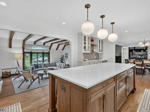 89 Whitney Rd, Millburn Twp., NJ 07078