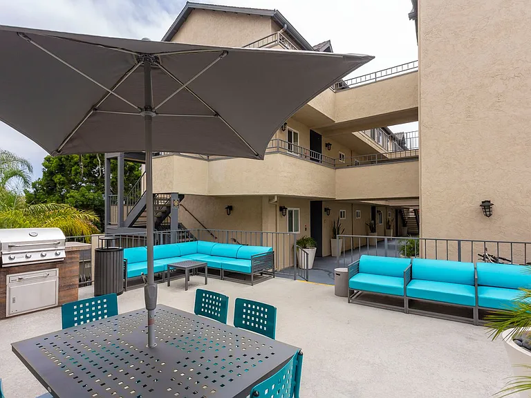 Golden Pacific Apartments — Photo 37