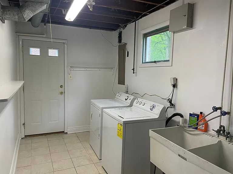 202 Alders Dr — Photo 11