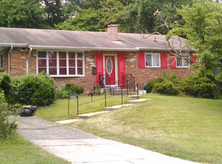 11516 Charlton Dr, Silver Spring, MD 20902