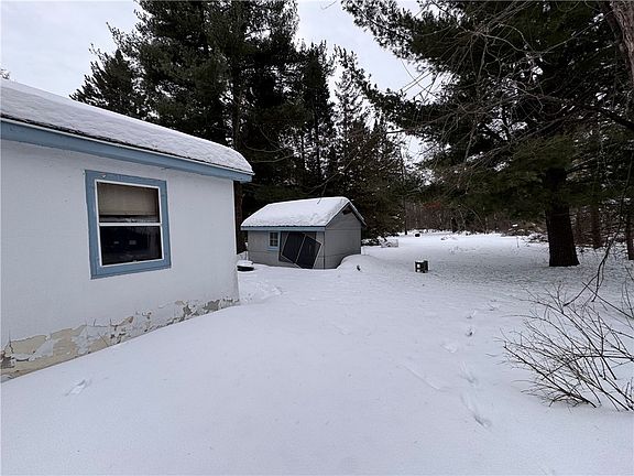 3rd image of 9973N Ranger Station Road