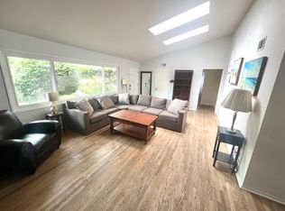 336 Glencrest Dr, Solana Beach, CA 92075