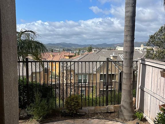 2nd image of 246 Aurora Ave