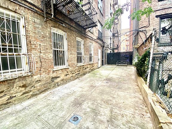 2nd image of 283 Audubon Ave #Basement